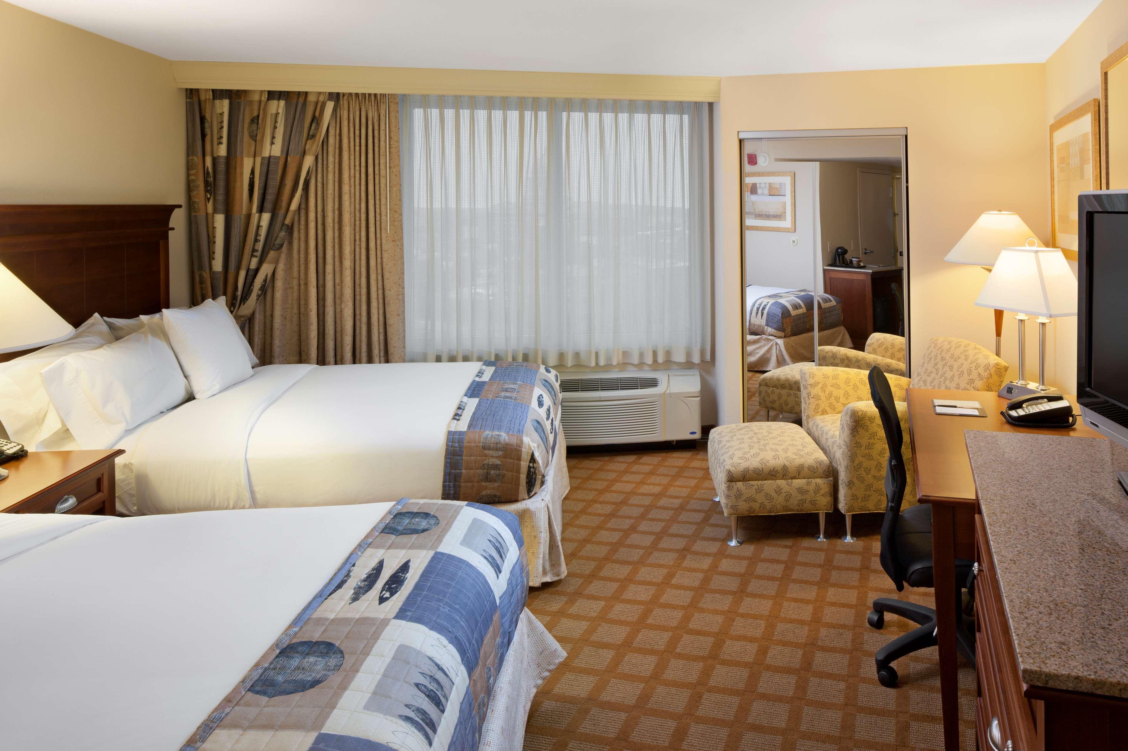 Doubletree By Hilton Jefferson Stadt Zimmer foto